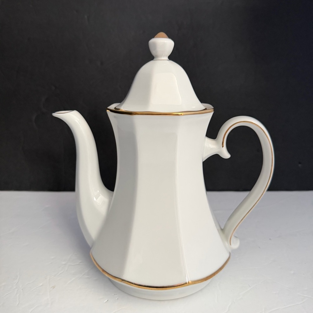 Bavaria White with Gold Trim Teapot by Winterling
